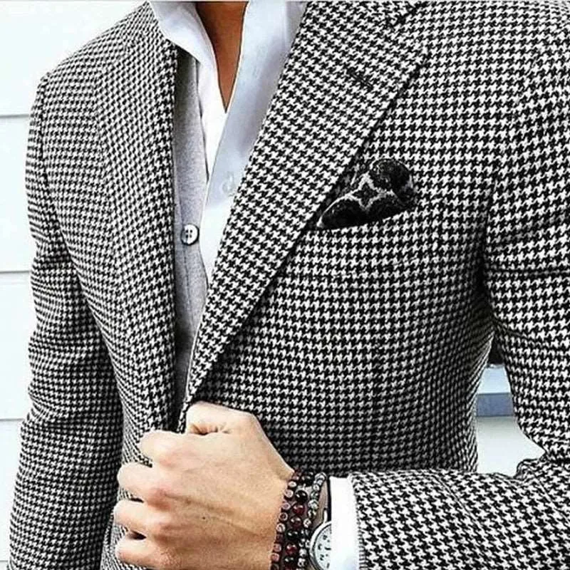 Effortless Elegance: Explore Our Slim Fit Men's Suit Jackets