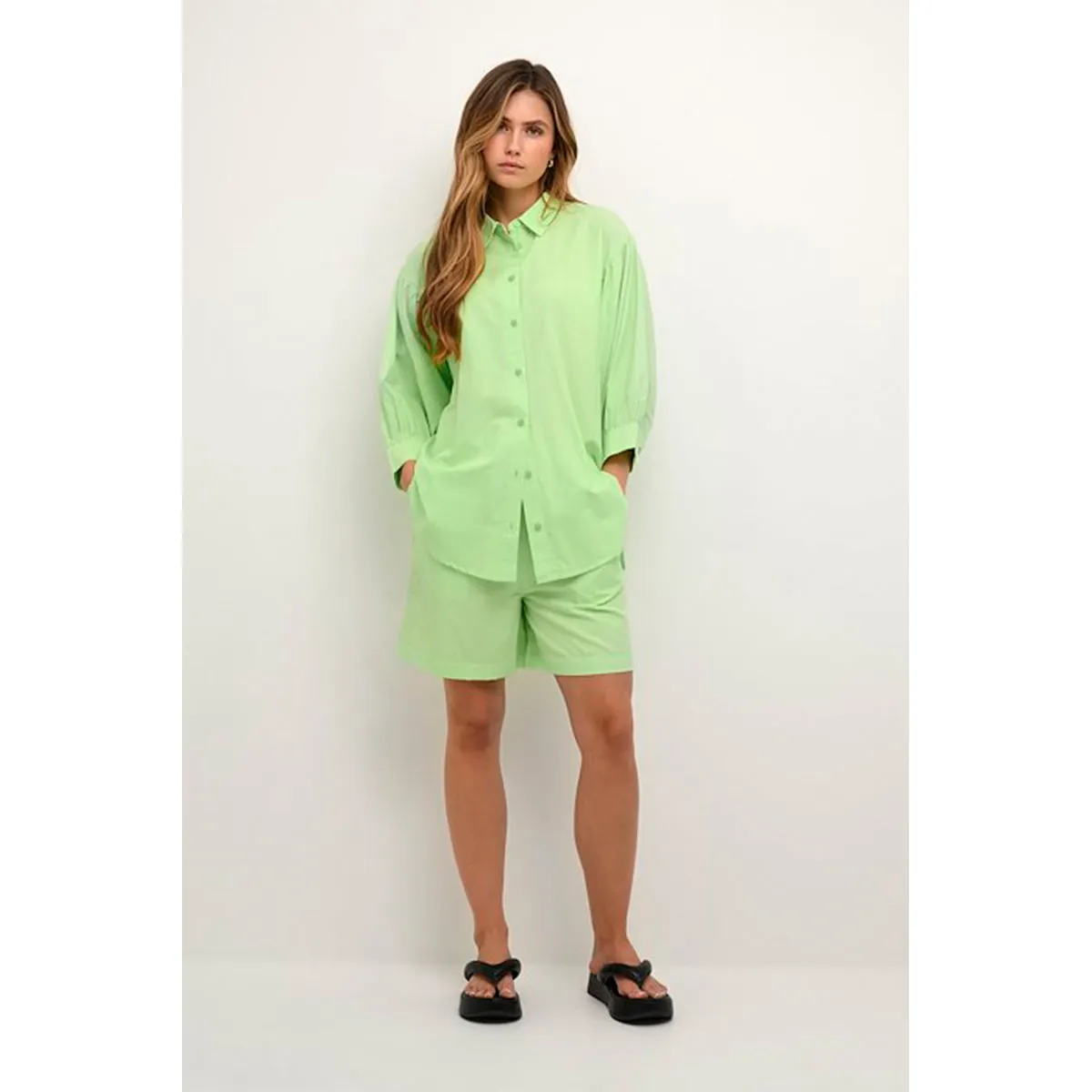 Jeanet shorts paradise green