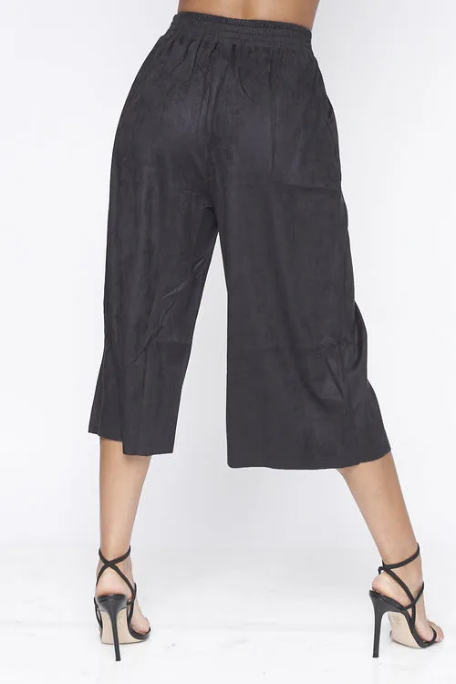 Prety Solido Gamus Capri Pants (963-00226)